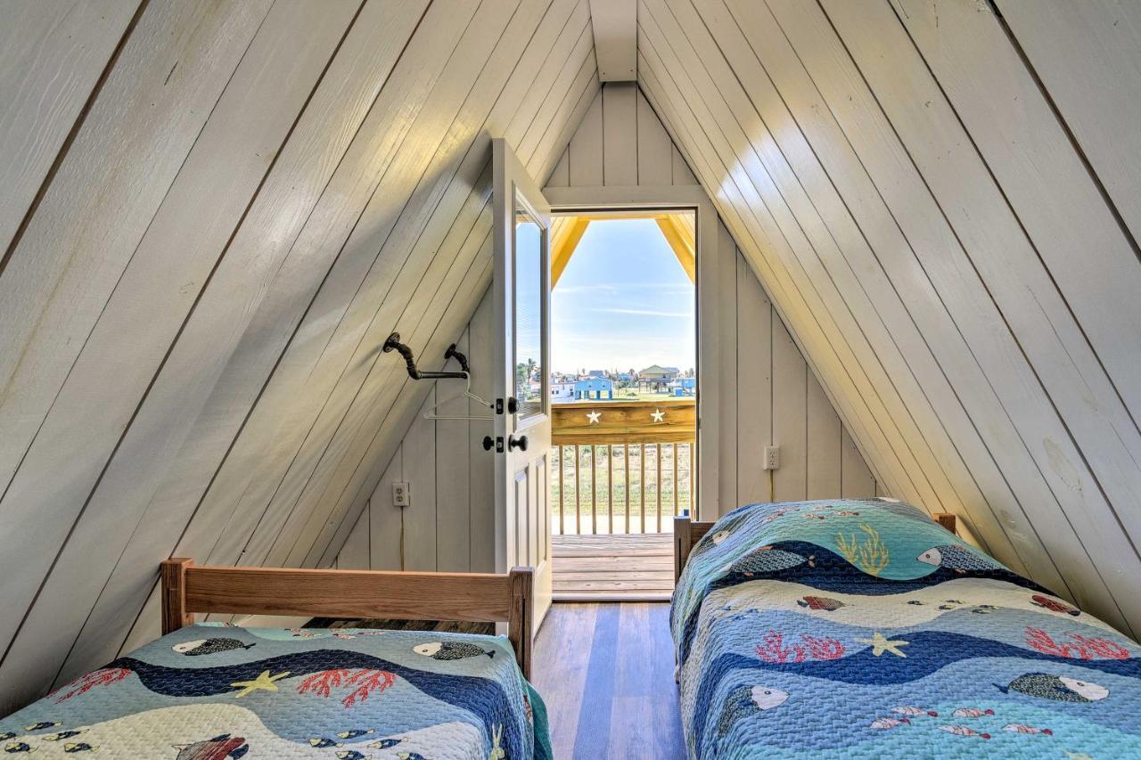 A-Frame Home With Deck - 2 Blocks To Surfside Beach! Eksteriør bilde